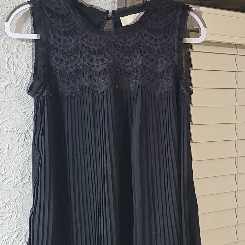Loft Black Pleated Lace Sleeveless Dressy Tank Top - Size Small - Picture 8 of 14